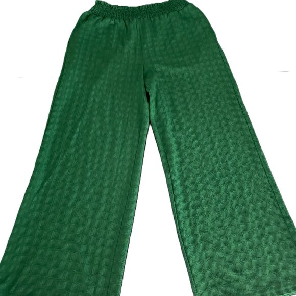 JODIFL Pants - Bright Kelly green elastic pants with waffle pattern. Great for holidays.